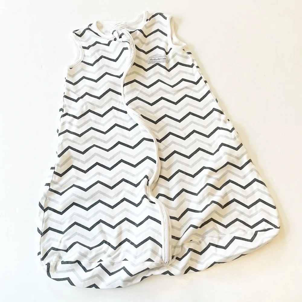 Bae Bae Goods chevron print baby sleep sack